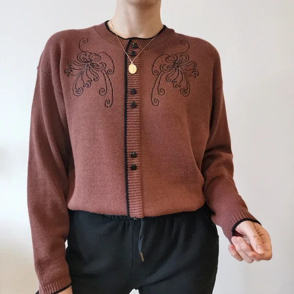*sold* Vintage large burgundy pullover sweater, women's vintage tops - Picture 1 of 7